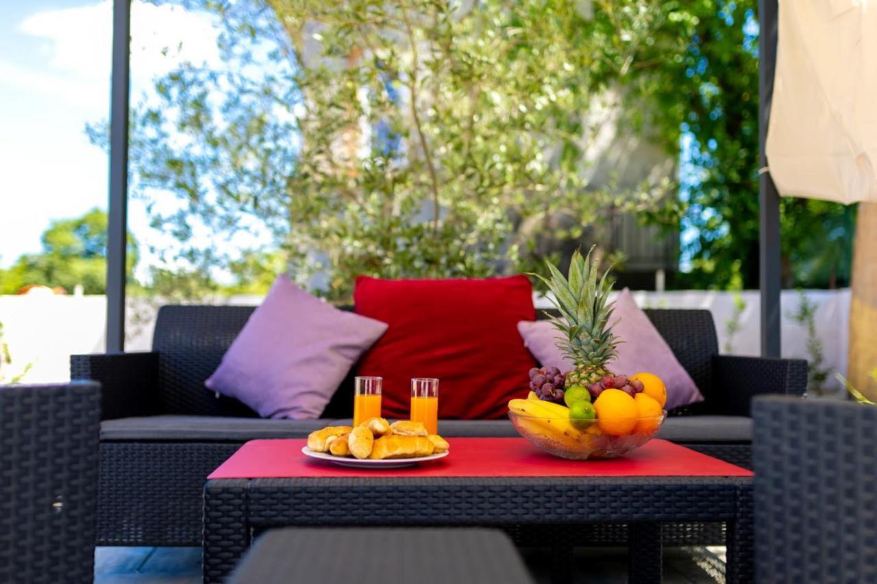 Luni Sa Bazenom - Malinska, Sveti Anton Apartment Sveti Anton (Krk)